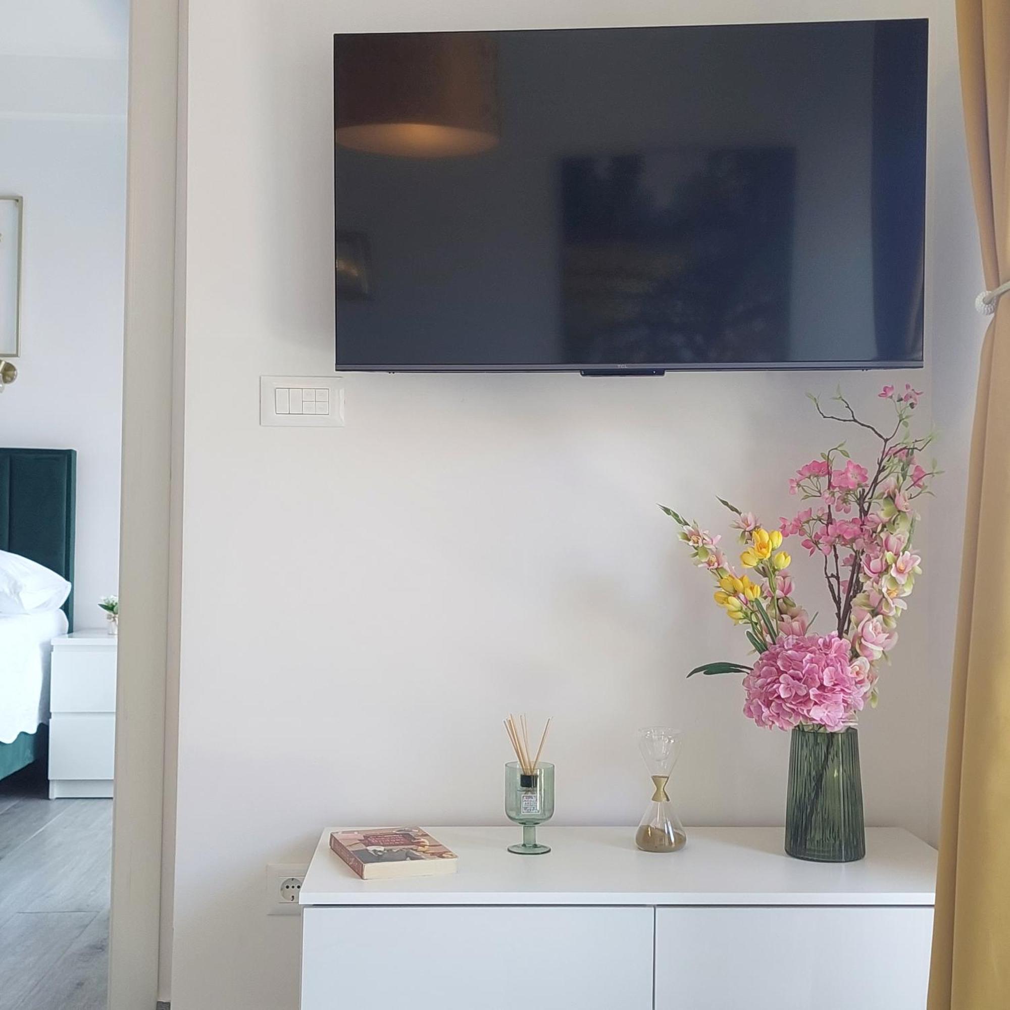 Modern Luxury Diva 3, 4 Stars, Ciovo, Okrug Apartment *