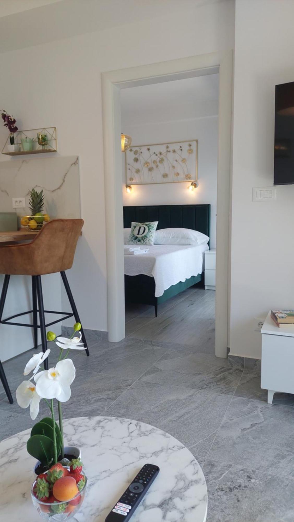 Modern Luxury Diva 3, 4 Stars, Ciovo, Okrug Apartment Trogir