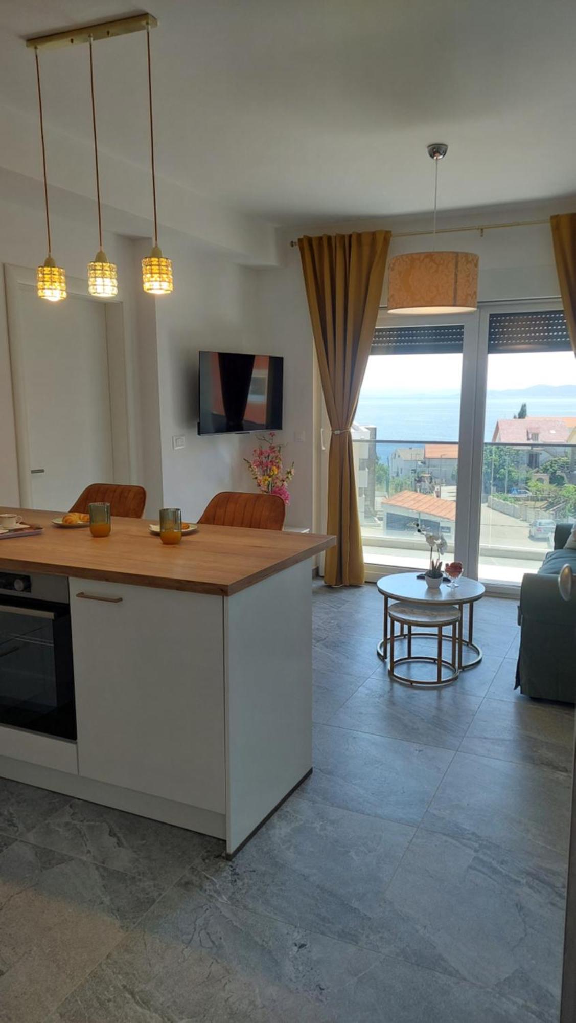 Modern Luxury Diva 3, 4 Stars, Ciovo, Okrug * Trogir